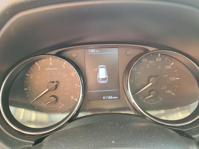 Photo 9 from auction – 2018 NISSAN ROGUE S with VIN KNMAT2MT0JP563537
