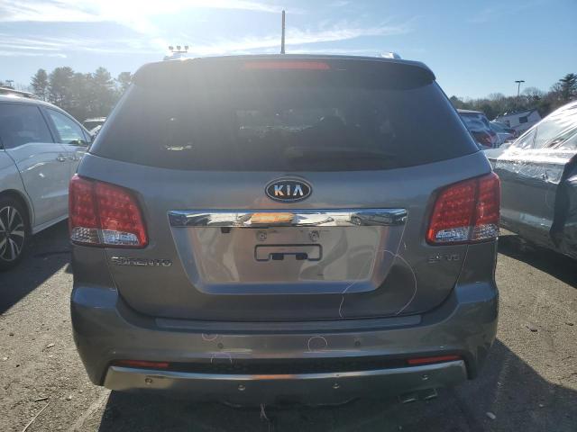 Photo 6 from auction – 2013 KIA SORENTO SX with VIN 5XYKWDA29DG387078