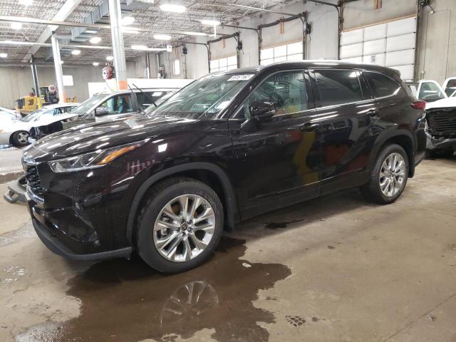 TOYOTA HIGHLANDER 2022 with VIN 5TDDZRBH8NS168570 - Photo from auction