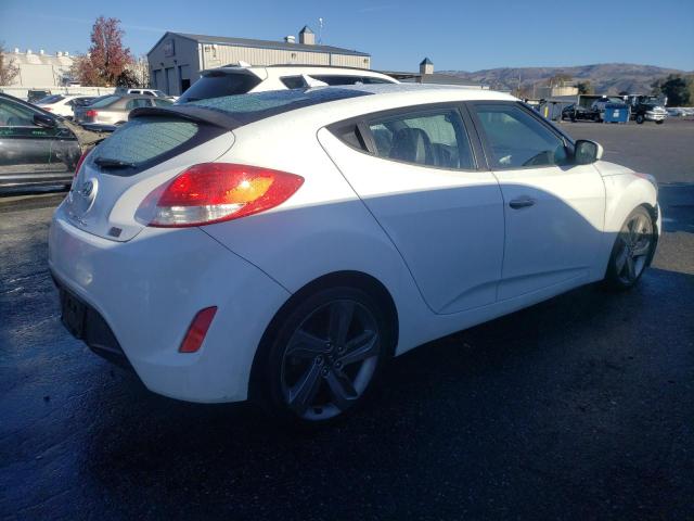 Photo 3 from auction – 2015 HYUNDAI VELOSTER with VIN KMHTC6AD8FU222811