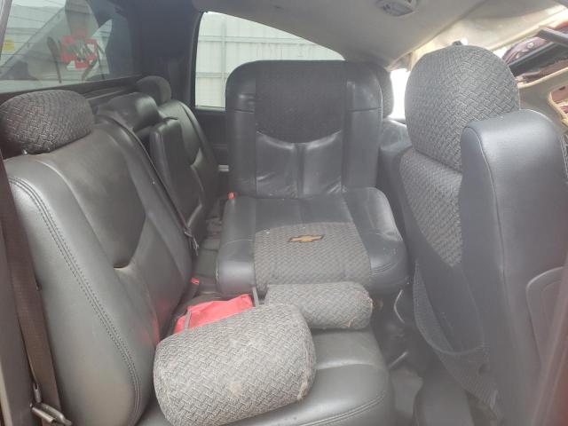 Photo 10 from auction – 2004 CHEVROLET AVALANCHE with VIN 3GNEK12T44G279488