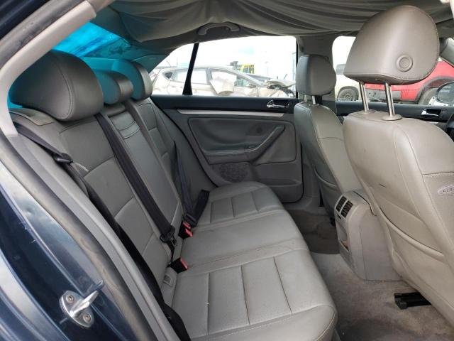 Photo 10 from auction – 2005 VOLKSWAGEN JETTA GL with VIN 3VWRF71K05M605443