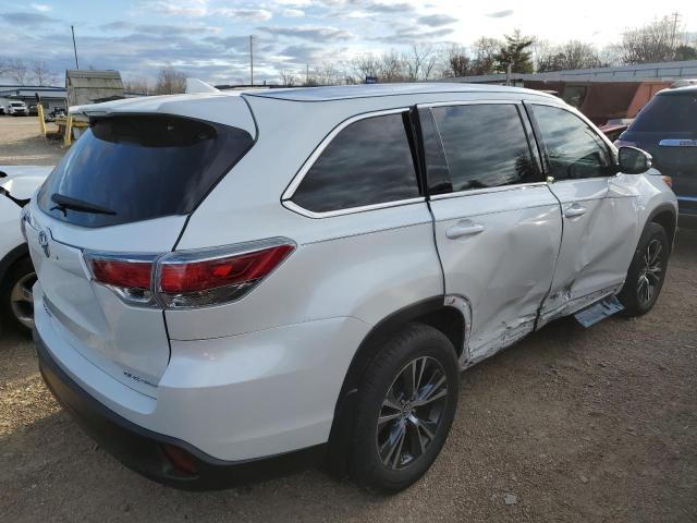 Foto 3 de la subasta – 2016 TOYOTA HIGHLANDER con VIN 5TDJKRFH5GS331759