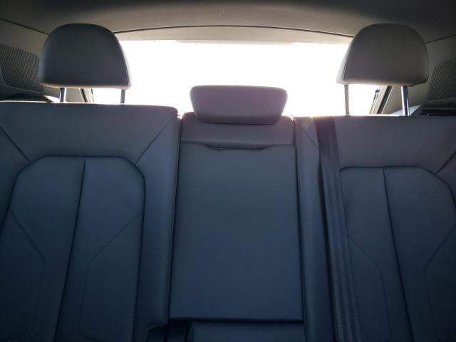 Photo 10 from auction – 2020 AUDI Q3 PREMIUM with VIN WA1AECF34L1038431