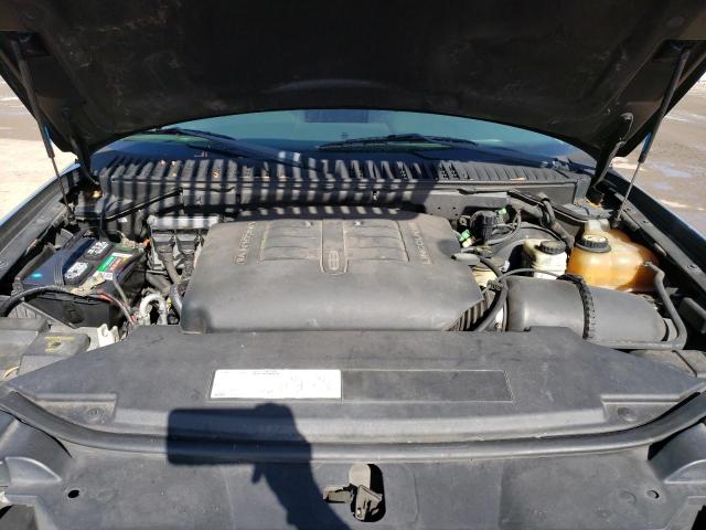 Photo 12 from auction – 2004 LINCOLN NAVIGATOR with VIN 5LMFU27RX4LJ04202