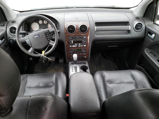 Photo 8 from auction – 2005 FORD FREESTYLE with VIN 1FMDK06125GA71352