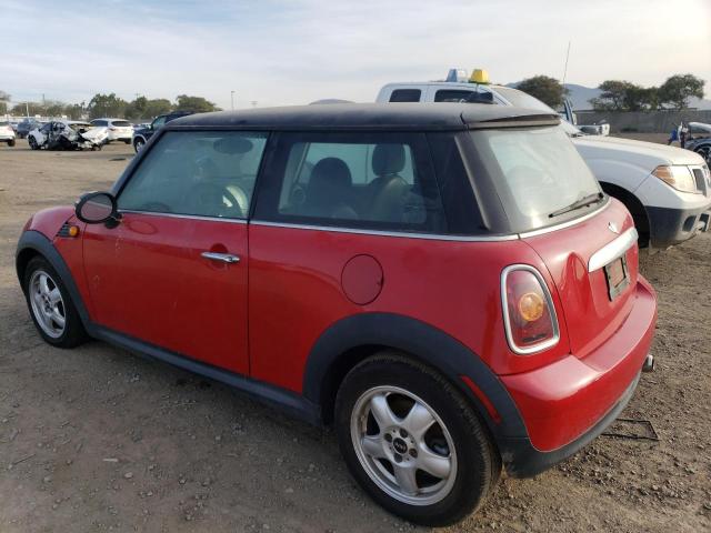 Photo 2 from auction – 2008 MINI COOPER with VIN WMWMF33578TT64061