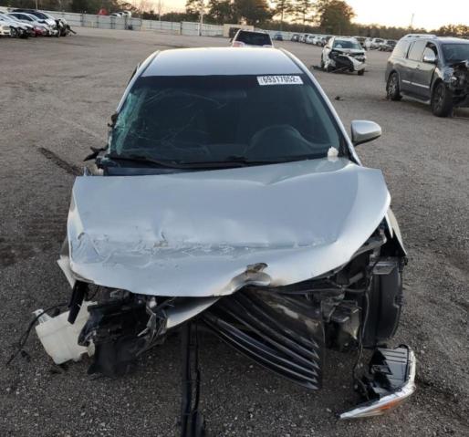 Photo 5 from auction – 2015 TOYOTA CAMRY LE with VIN 4T1BF1FK5FU916532