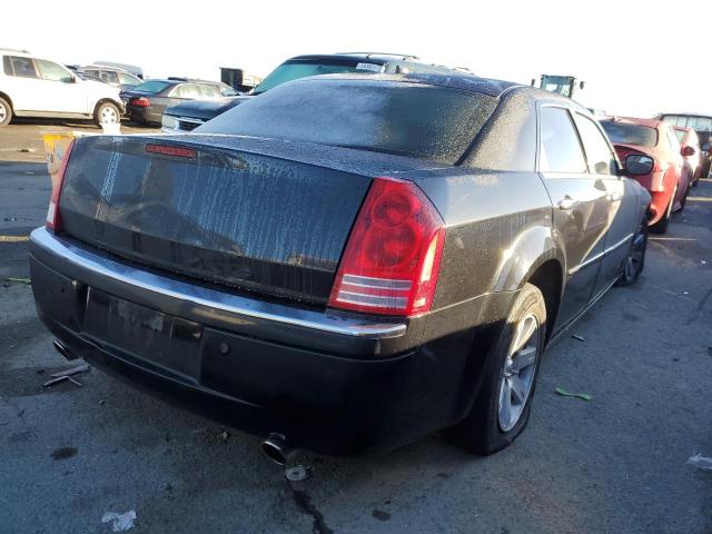 Photo 3 from auction – 2008 CHRYSLER 300C with VIN 2C3KA63H78H211086