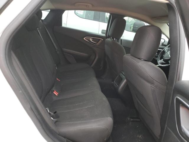 Photo 10 from auction – 2015 CHRYSLER 200 LIMITE with VIN 1C3CCCAB4FN690535