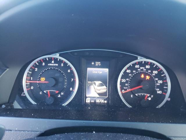 Photo 9 from auction – 2016 TOYOTA CAMRY LE with VIN 4T1BF1FK2GU571641