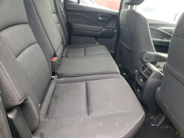 Photo 10 from auction – 2017 HONDA RIDGELINE with VIN 5FPYK2F14HB005683