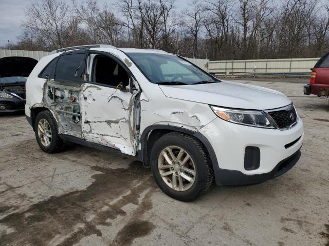 Photo 4 from auction – 2015 KIA SORENTO LX with VIN 5XYKTDA73FG626101