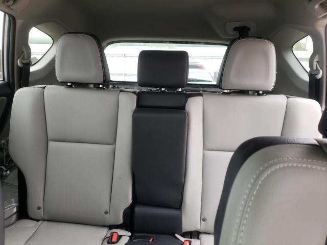 Photo 10 from auction – 2016 TOYOTA RAV4 LIMIT with VIN 2T3YFREVXGW277495