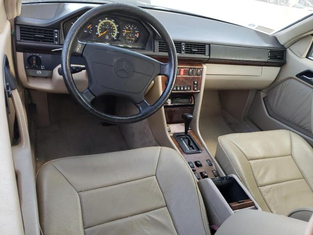 Photo 8 from auction – 1995 MERCEDES-BENZ E 320 with VIN WDBEA66E6SC212541