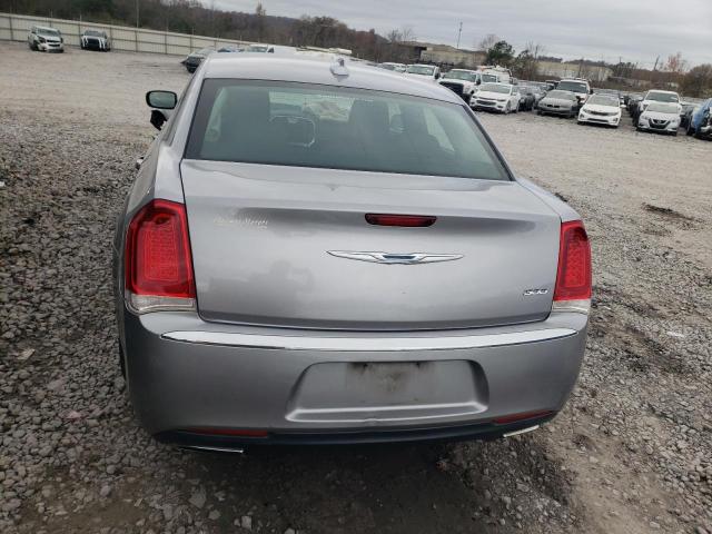 Photo 6 from auction – 2016 CHRYSLER 300 LIMITE with VIN 2C3CCAAG9GH220379