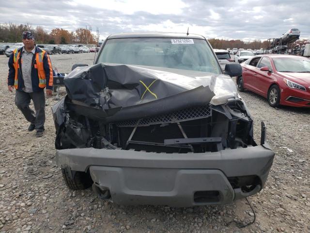 Photo 5 from auction – 2002 CHEVROLET AVALANCHE with VIN 3GNEC13T52G156579