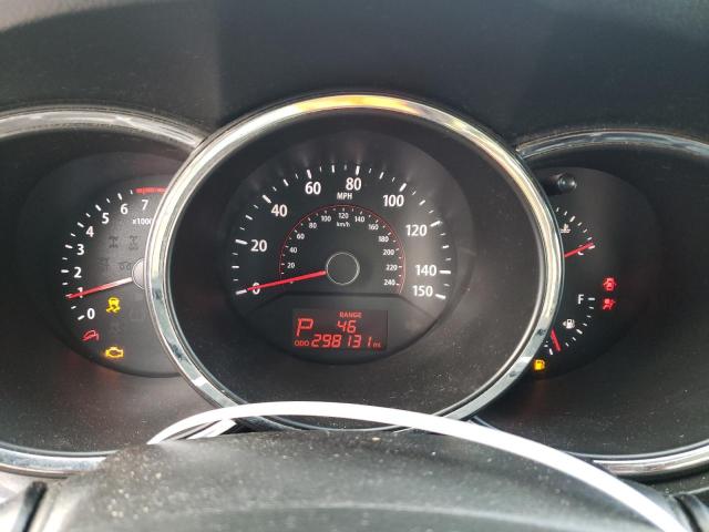 Photo 9 from auction – 2011 KIA SORENTO EX with VIN 5XYKU4A25BG071339