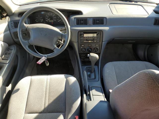 Photo 8 from auction – 2001 TOYOTA CAMRY LE with VIN 4T1BF22K31U969895