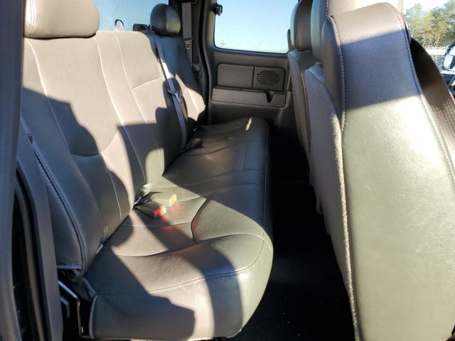 Photo 10 from auction – 2006 CHEVROLET SILVERADO with VIN 1GCEK19B06E162894