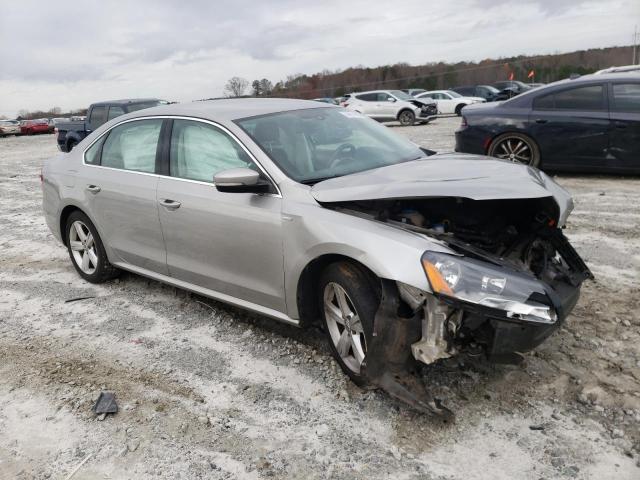 Photo 4 from auction – 2014 VOLKSWAGEN PASSAT S with VIN 1VWAS7A32EC036517