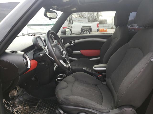 Photo 7 from auction – 2010 MINI COOPER S C with VIN WMWMM3C57ATP93843