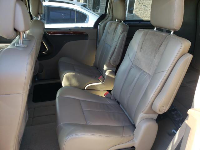 Photo 11 from auction – 2014 CHRYSLER TOWN & COU with VIN 2C4RC1GG4ER168583
