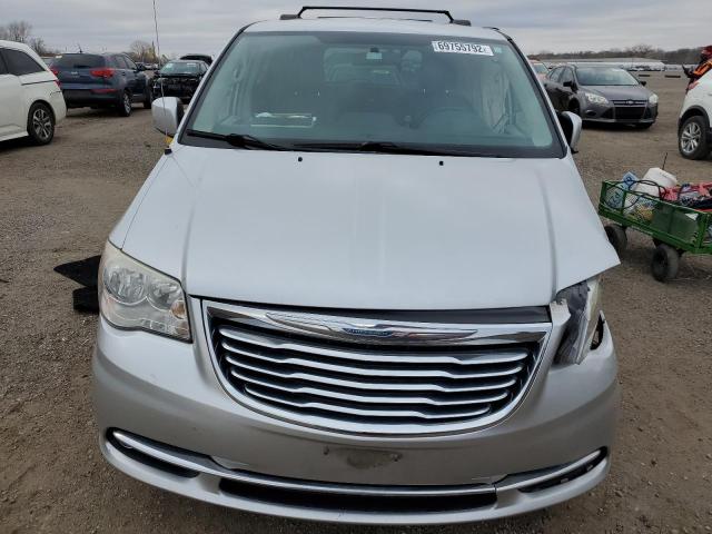 Photo 5 from auction – 2011 CHRYSLER TOWN & COU with VIN 2A4RR8DG7BR659179