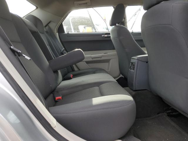 Photo 10 from auction – 2006 CHRYSLER 300 with VIN 2C3KA43R66H298053