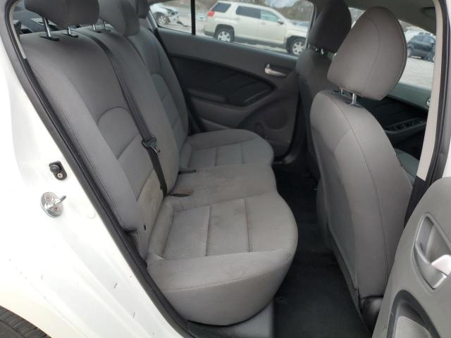 Photo 10 from auction – 2018 KIA FORTE LX with VIN 3KPFK4A76JE228813