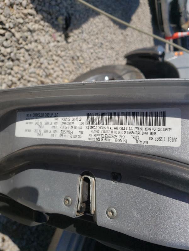 Photo 10 from auction – 2011 DODGE RAM 3500 with VIN 3D73Y3CL3BG572729