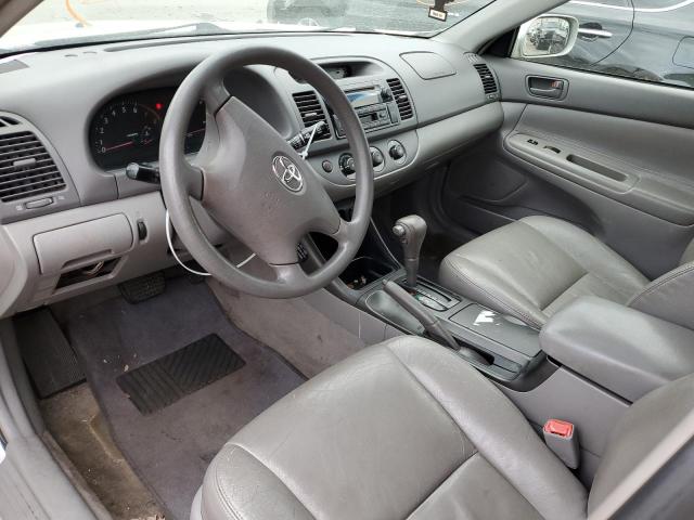 Photo 8 from auction – 2004 TOYOTA CAMRY LE with VIN 4T1BE32K74U907977