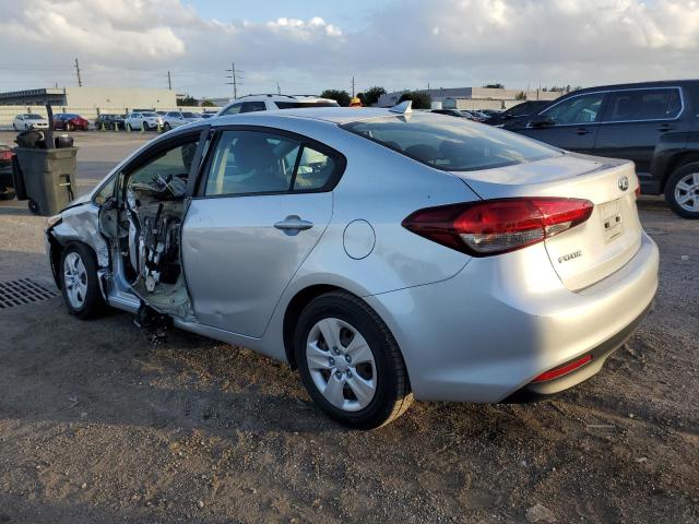 Photo 2 from auction – 2018 KIA FORTE LX with VIN 3KPFK4A73JE270775