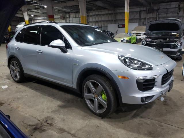 Photo 4 from auction – 2016 PORSCHE CAYENNE SE with VIN WP1AE2A21GLA60815