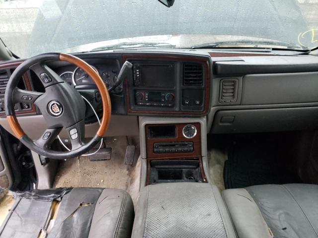 Photo 8 from auction – 2004 CADILLAC ESCALADE with VIN 1GYEC63TX4R248970