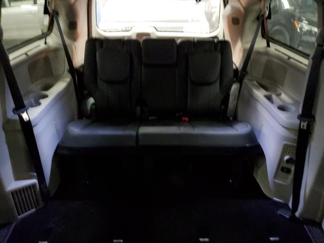 Photo 10 from auction – 2011 CHRYSLER TOWN & COU with VIN 2A4RR8DG5BR677423