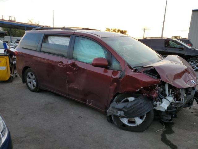 Photo 4 from auction – 2016 TOYOTA SIENNA LE with VIN 5TDKK3DC8GS706651