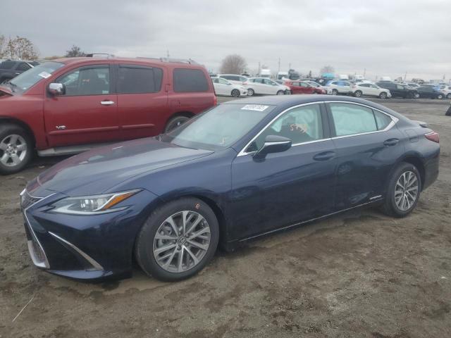 LEXUS ES 300H BA 2022 with VIN 58ACA1C19NU017369 - Photo from auction