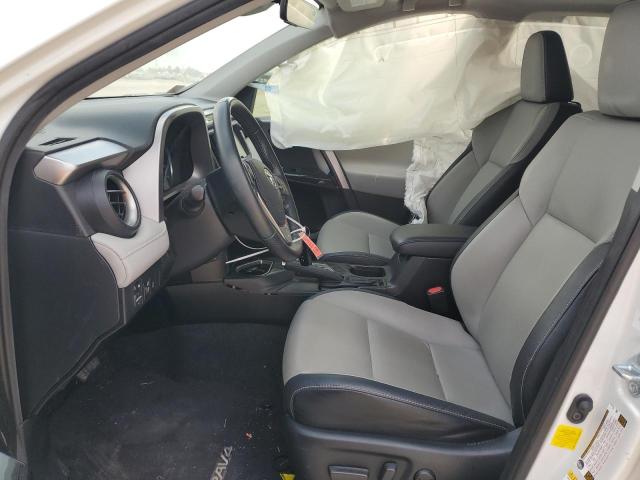 Photo 7 from auction – 2018 TOYOTA RAV4 LIMIT with VIN JTMYFREV9JJ199863