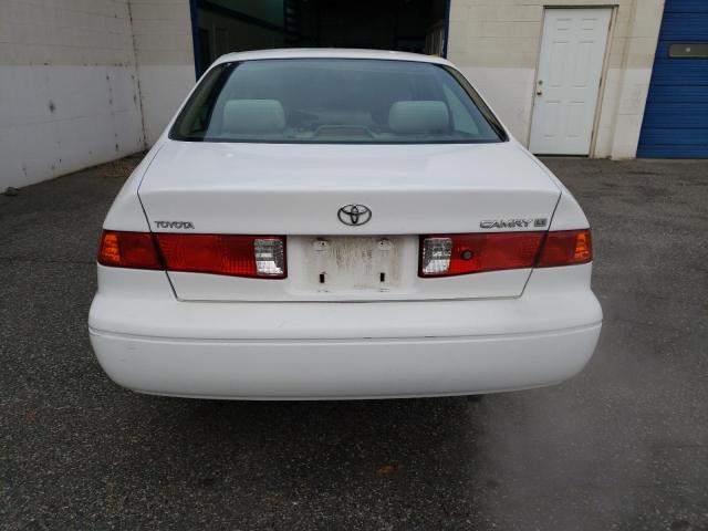 Photo 6 from auction – 2001 TOYOTA CAMRY with VIN JT2BG22K410580412