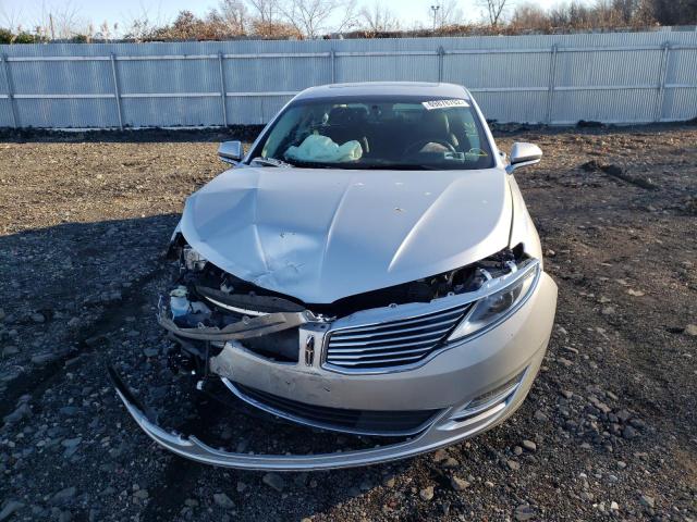 Photo 5 from auction – 2016 LINCOLN MKZ HYBRID with VIN 3LN6L2LU1GR620227