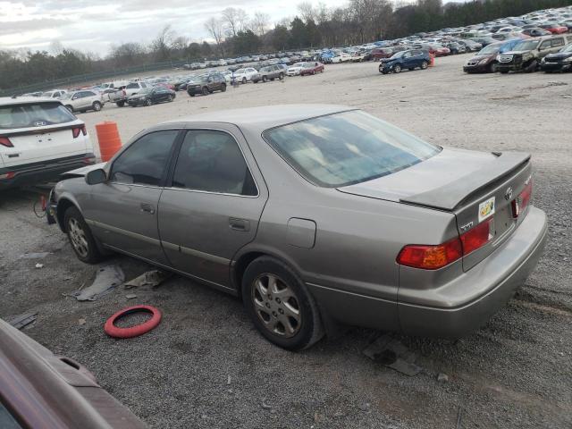 Photo 2 from auction – 2000 TOYOTA CAMRY CE with VIN 4T1BG22K8YU682785