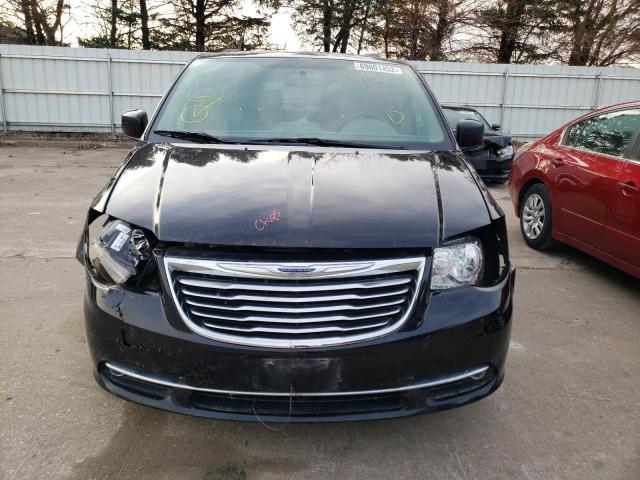 Photo 5 from auction – 2014 CHRYSLER TOWN & COU with VIN 2C4RC1BG2ER123858