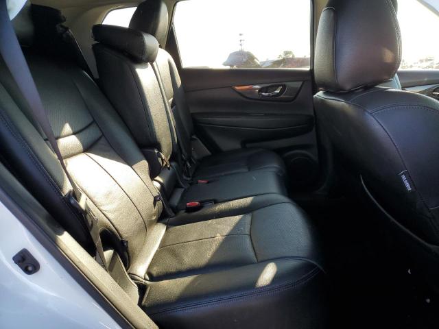 Photo 11 from auction – 2017 NISSAN ROGUE S with VIN 5N1AT2MT2HC857504