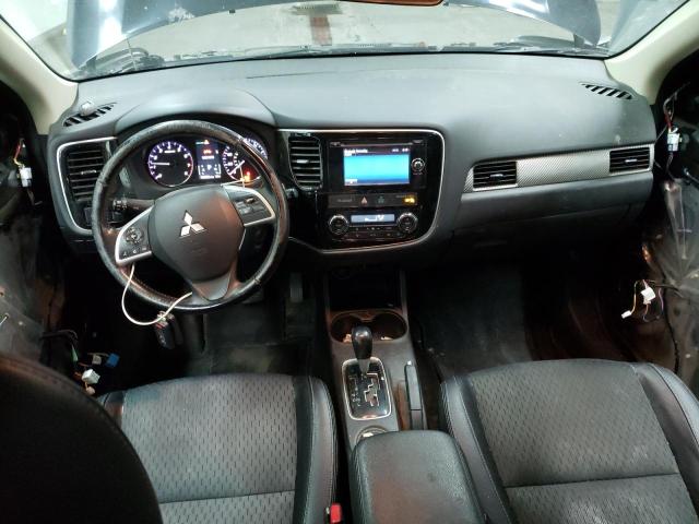 Photo 8 from auction – 2015 MITSUBISHI OUTLANDER with VIN JA4AD3A36FZ014146