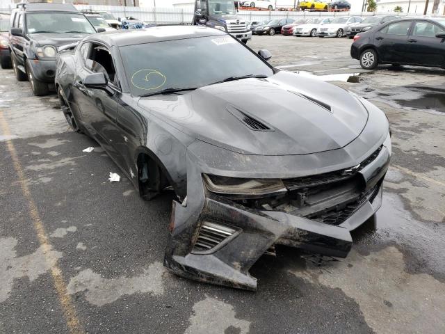 Photo 4 from auction – 2017 CHEVROLET CAMARO SS with VIN 1G1FF1R76H0197890