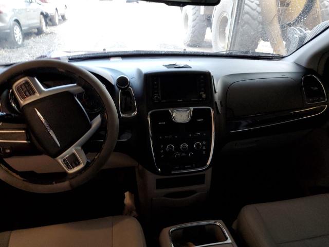 Photo 8 from auction – 2015 CHRYSLER TOWN & COU with VIN 2C4RC1AG6FR676919