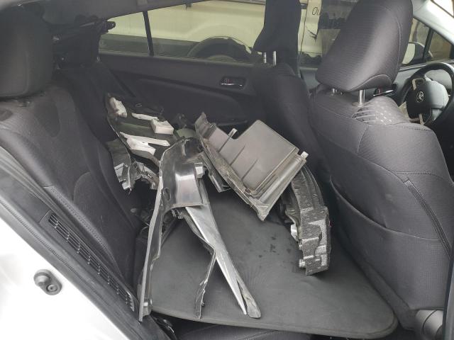 Photo 10 from auction – 2018 TOYOTA PRIUS PRIM with VIN JTDKARFP2J3088452