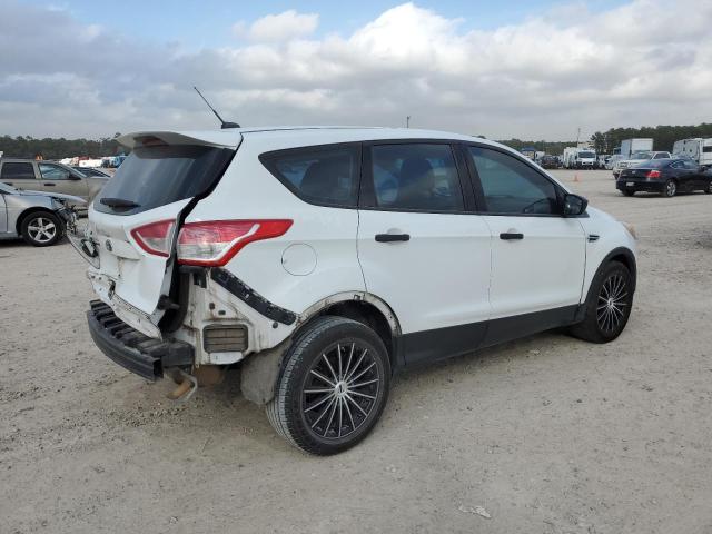 Photo 3 from auction – 2013 FORD ESCAPE S with VIN 1FMCU0F79DUA85727