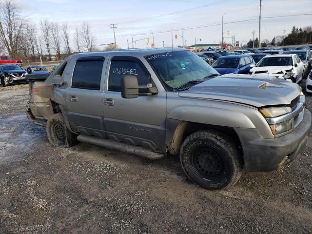 Photo 4 from auction – 2003 CHEVROLET AVALANCHE with VIN 3GNEK13T43G166010